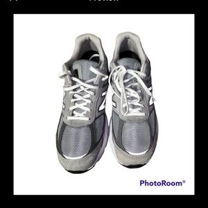 New balance size 10 990V5 men’s casual shoes